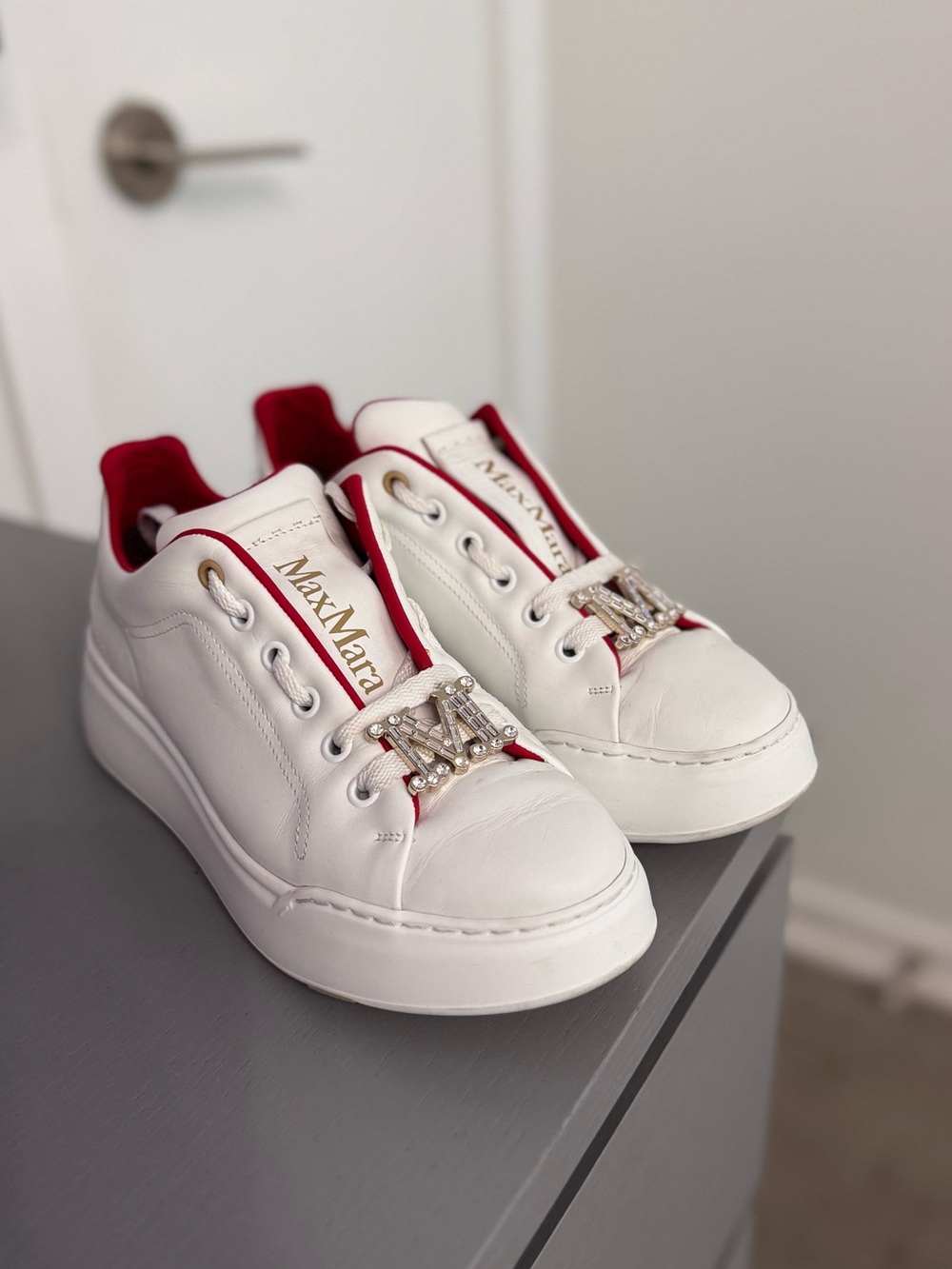 MaxMara White Leather Sneakers with Red Trim and Removable Crystal Logo US6
